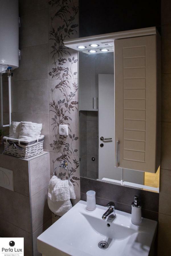 Perla Lux Apartments Arandjelovac Esterno foto